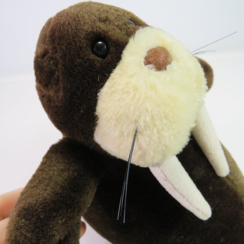 Dakin Vintage Walrus 7" tall - Picture 2 of 6